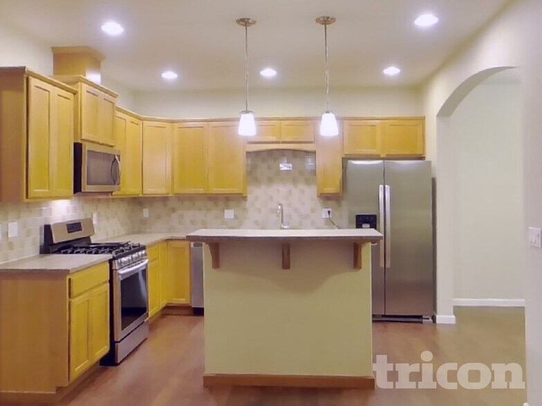 Building Photo - 4707 Natalee Dr SE