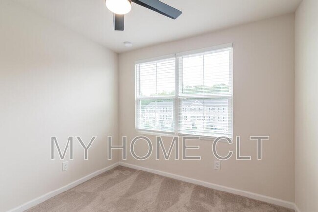Building Photo - 5342 Austin Knoll Ct