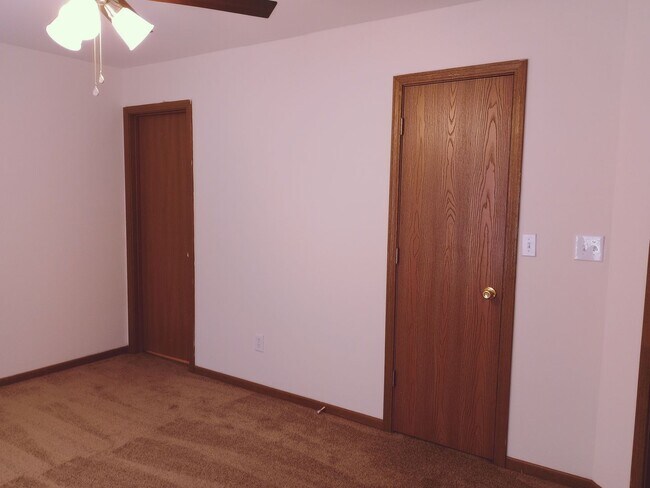 Building Photo - 5708-5710 Canaveral Drive