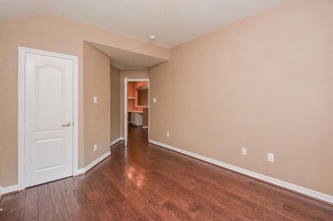 Building Photo - 5007 Barlow Bend Ln