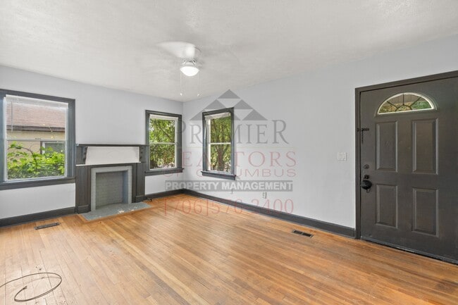 Building Photo - 1527 11th Ave