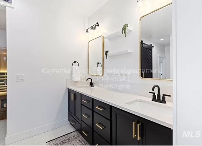 Building Photo - 8462 W Suttle Lake Dr