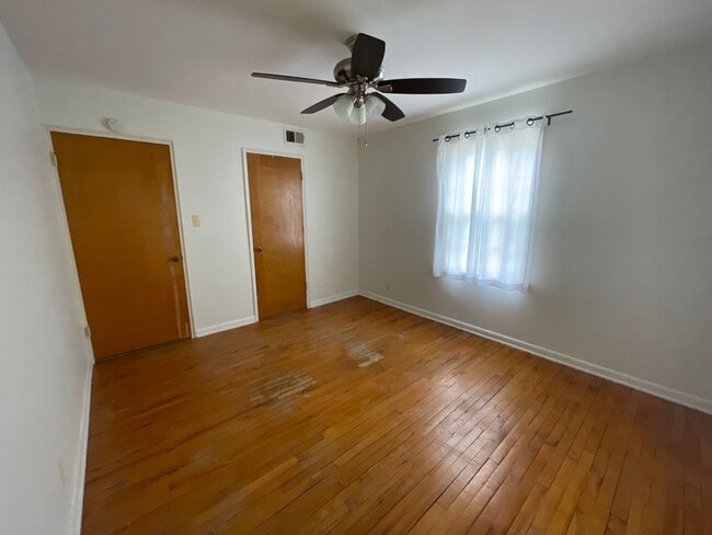 Building Photo - The Sweet Spot in Traverse City