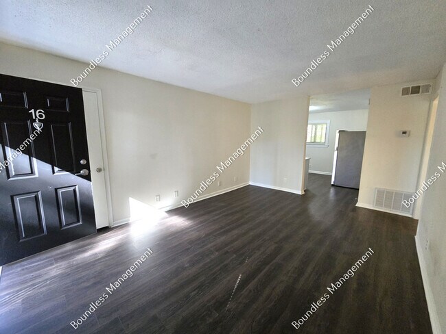 Building Photo - 3627 Forrest Park Rd SE