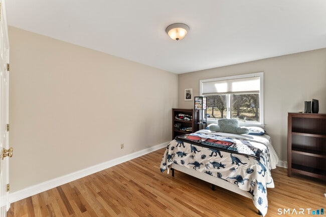 Building Photo - 7 Lower County Rd