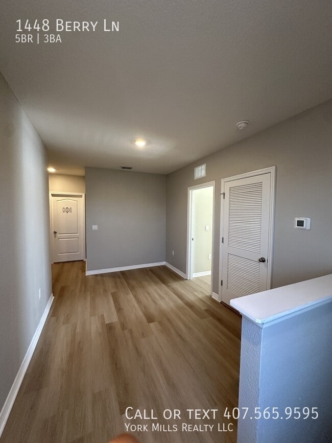 Building Photo - 1448 Berry Ln