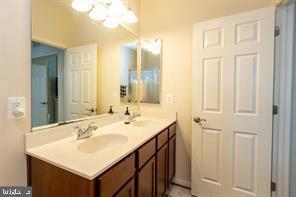 Building Photo - 44131 Beaver Creek Dr