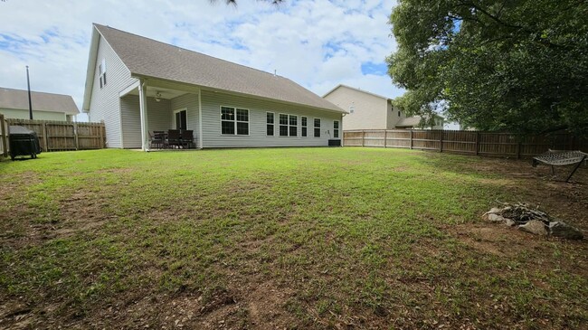 Building Photo - 55 Whitetail Cir
