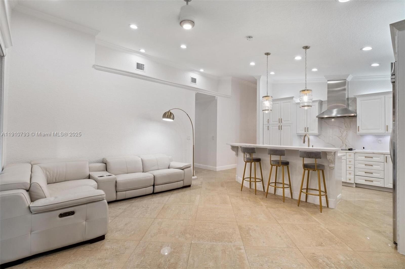 Building Photo - 9173 NW 147th Ter