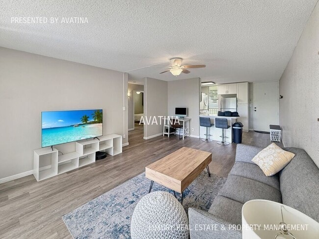 Building Photo - 95-2043 Waikalani Pl-A201