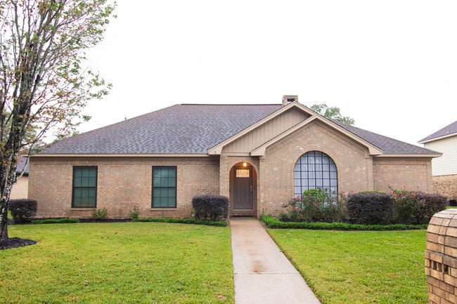 Primary Photo - 4755 Monticello Dr