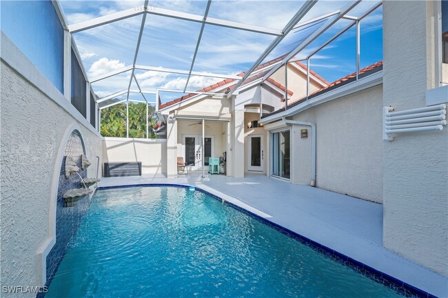 Building Photo - 391 Pindo Palm Dr