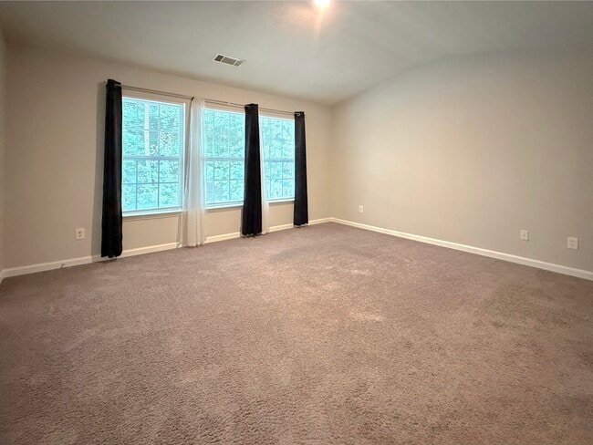 Building Photo - 3845 Grovemont Pl