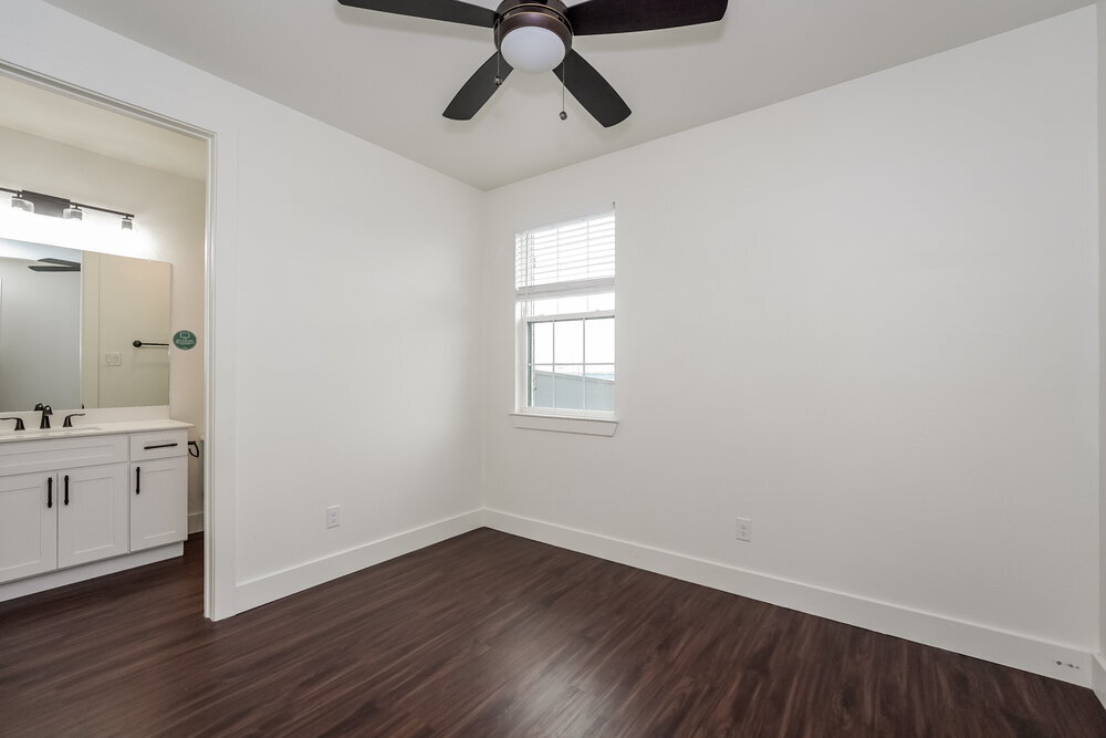 Building Photo - 8585 Mulligan Pass