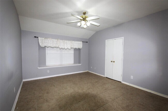 Building Photo - 10926 Great Hawk Ln