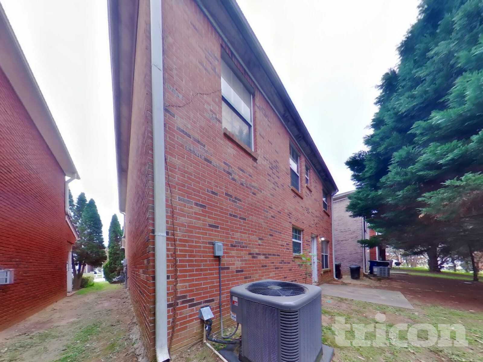 Building Photo - 1146 Dunaway Dr