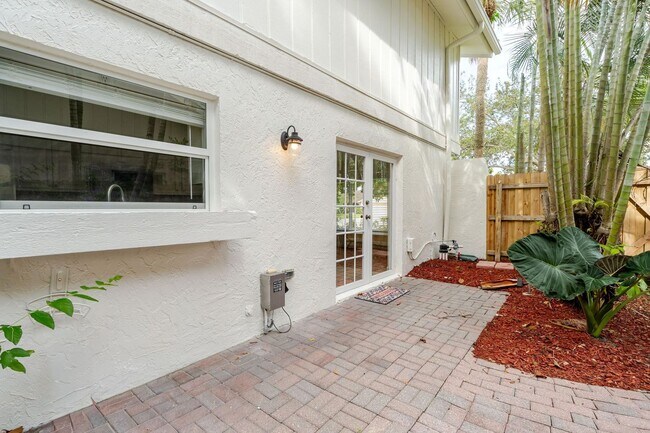 Building Photo - 3069 NW 27th Terrace