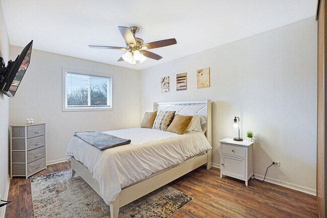 Building Photo - 291 Weatherford Ln