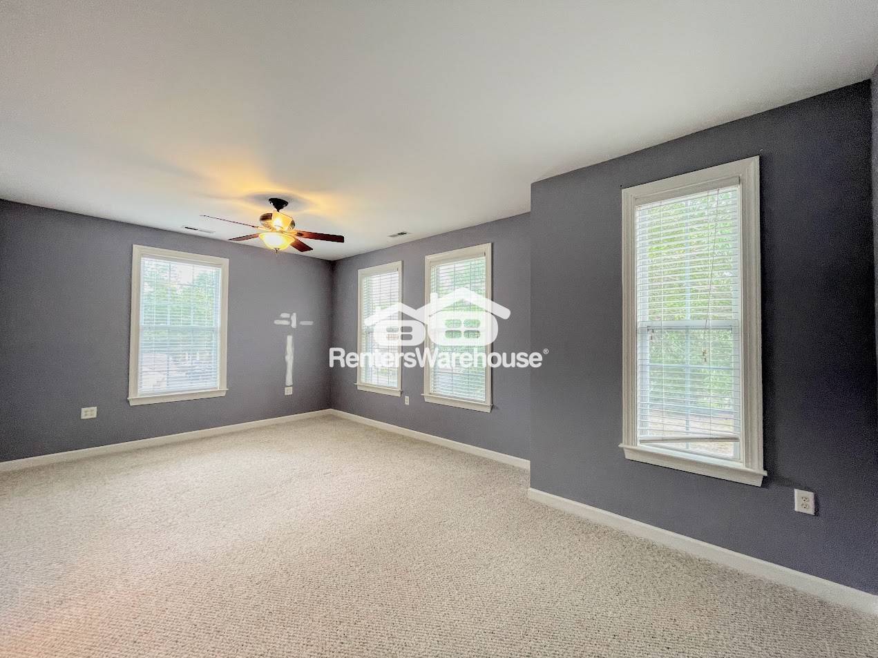 Building Photo - 446 Blue Beech Way