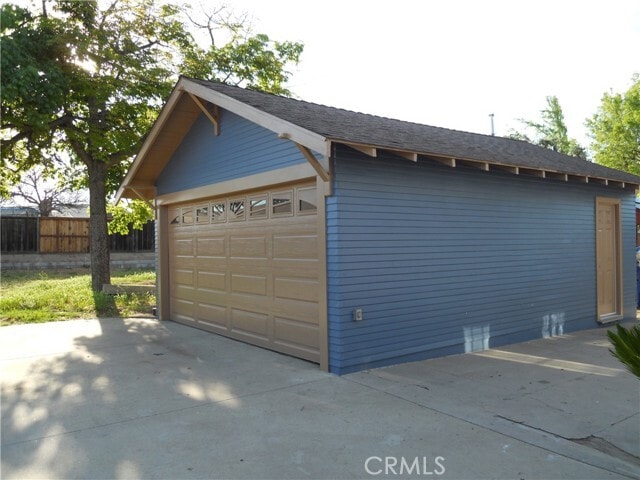 Building Photo - 5122 N Glendora Ave