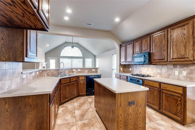 Building Photo - 6723 Lee Meadow Dr