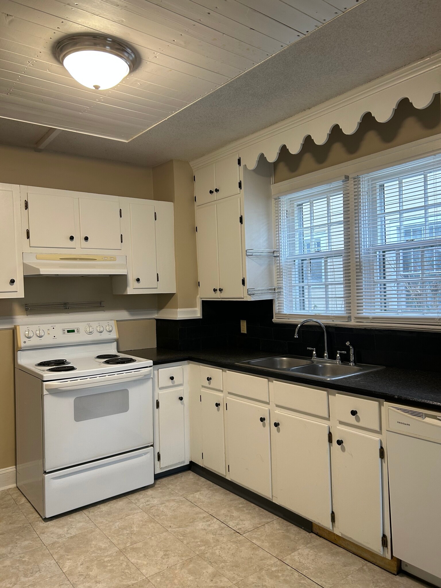 Stove and refrigerator included - 708 S Broad St