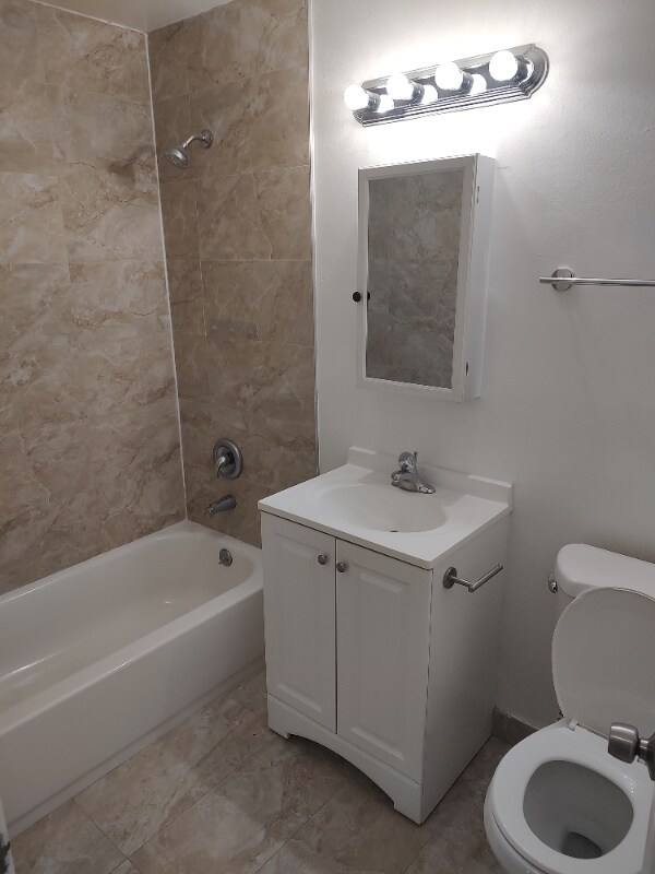 Building Photo - 8500 Waukegan Rd