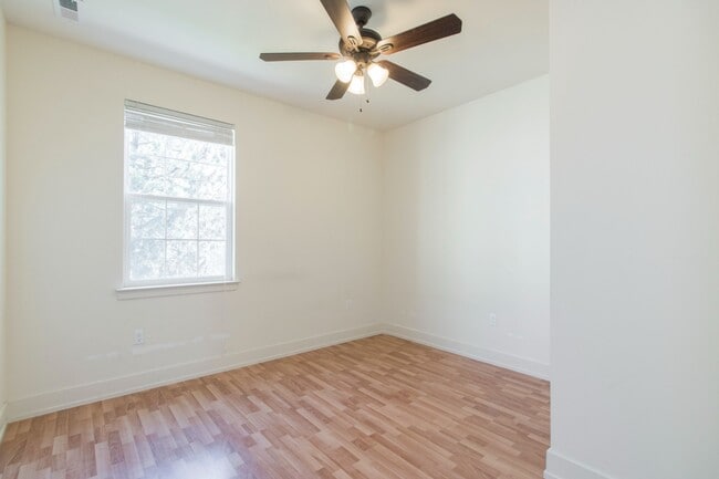 Building Photo - 1509 Master St