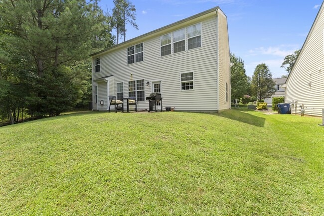 Building Photo - 5524 Running Fox Ln