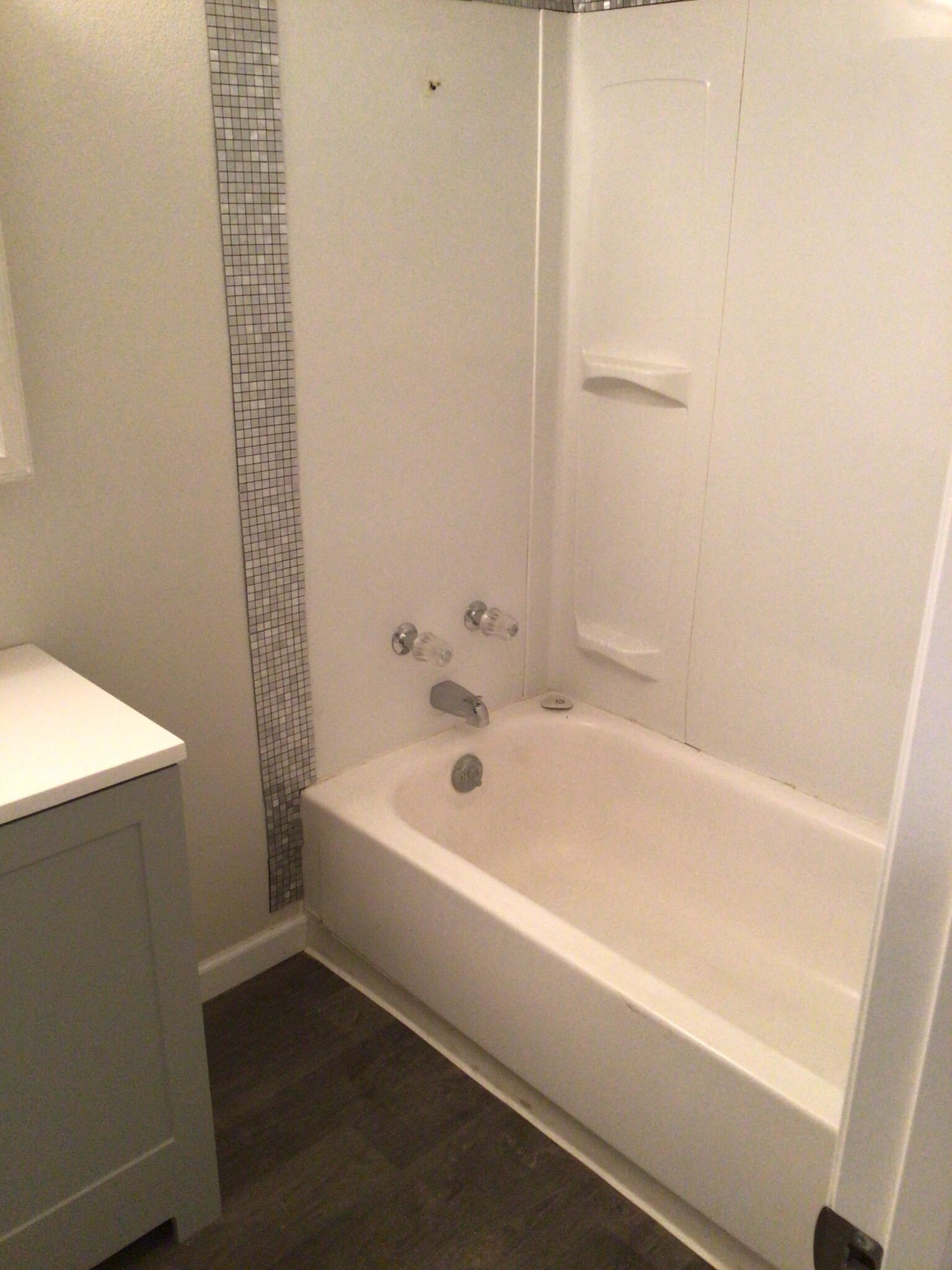 Building Photo - 1320 Summers Ln