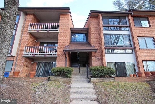 Building Photo - 10208 Bushman Dr