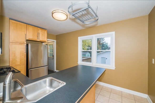 Building Photo - 5710 Wyoming St