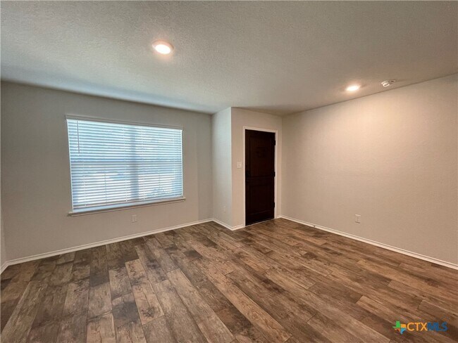 Building Photo - 29653 Spring Copper