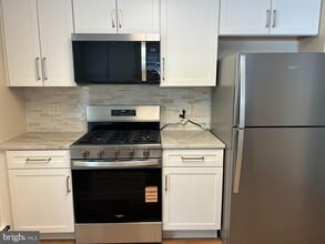 Building Photo - 815 W Baltimore Pike