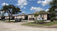 Building Photo - Greenbriar on the Bayou
