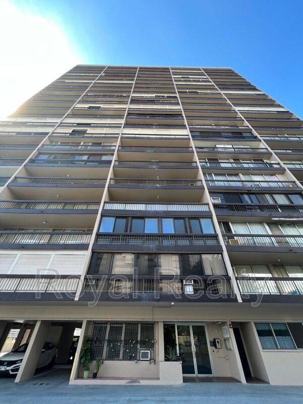 Building Photo - 775 Kinalau Pl