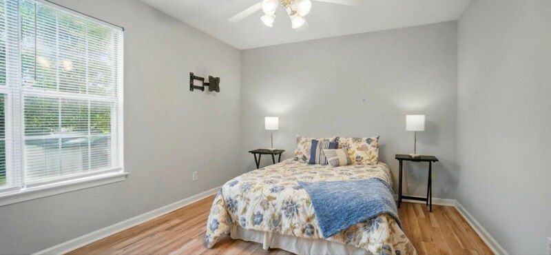 Building Photo - 317 Cedarcroft Dr