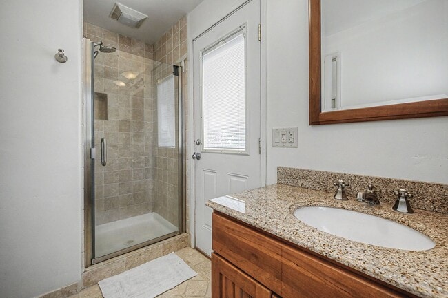 Building Photo - Sunny Carmel Valley Guest House (Lower Level of Main House) - 12 to 18 Month Lease - Available Now
