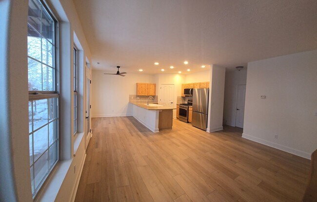 Building Photo - 3-Bedroom Townhome with Garage – Prime Coeur d’Alene Location