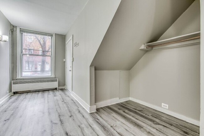 Building Photo - Apartment in Upper Fells Point, Baltimore, MD!