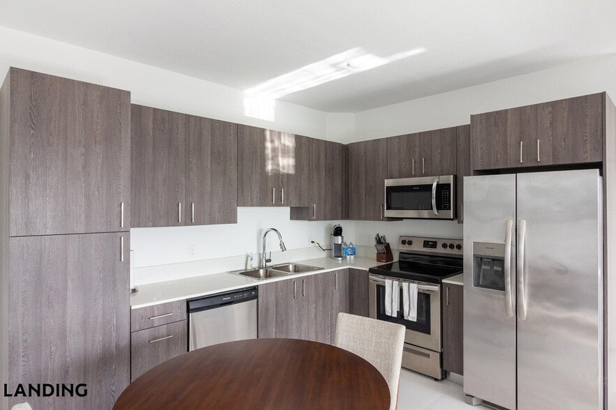 Building Photo - 25850 SW 140th Ct