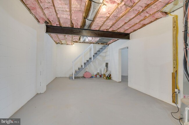 Building Photo - 9708 Martinsburg Rd