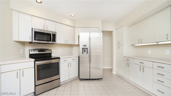 Building Photo - 5957 Almaden Dr