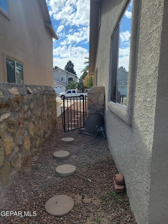 Building Photo - 5777 Rick Husband Dr