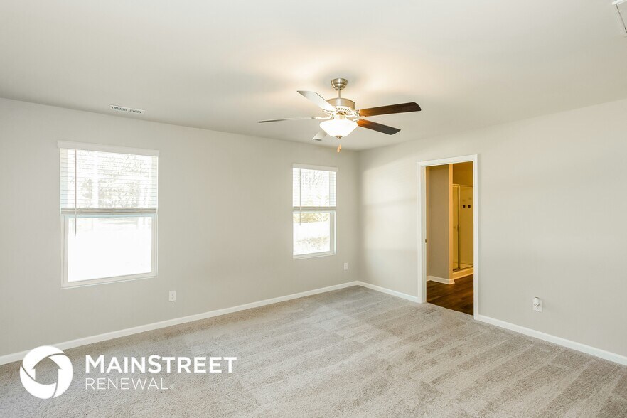 Building Photo - 12334 Old Dulin Farms Way