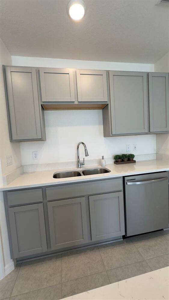 Building Photo - 3879 Academia Ave