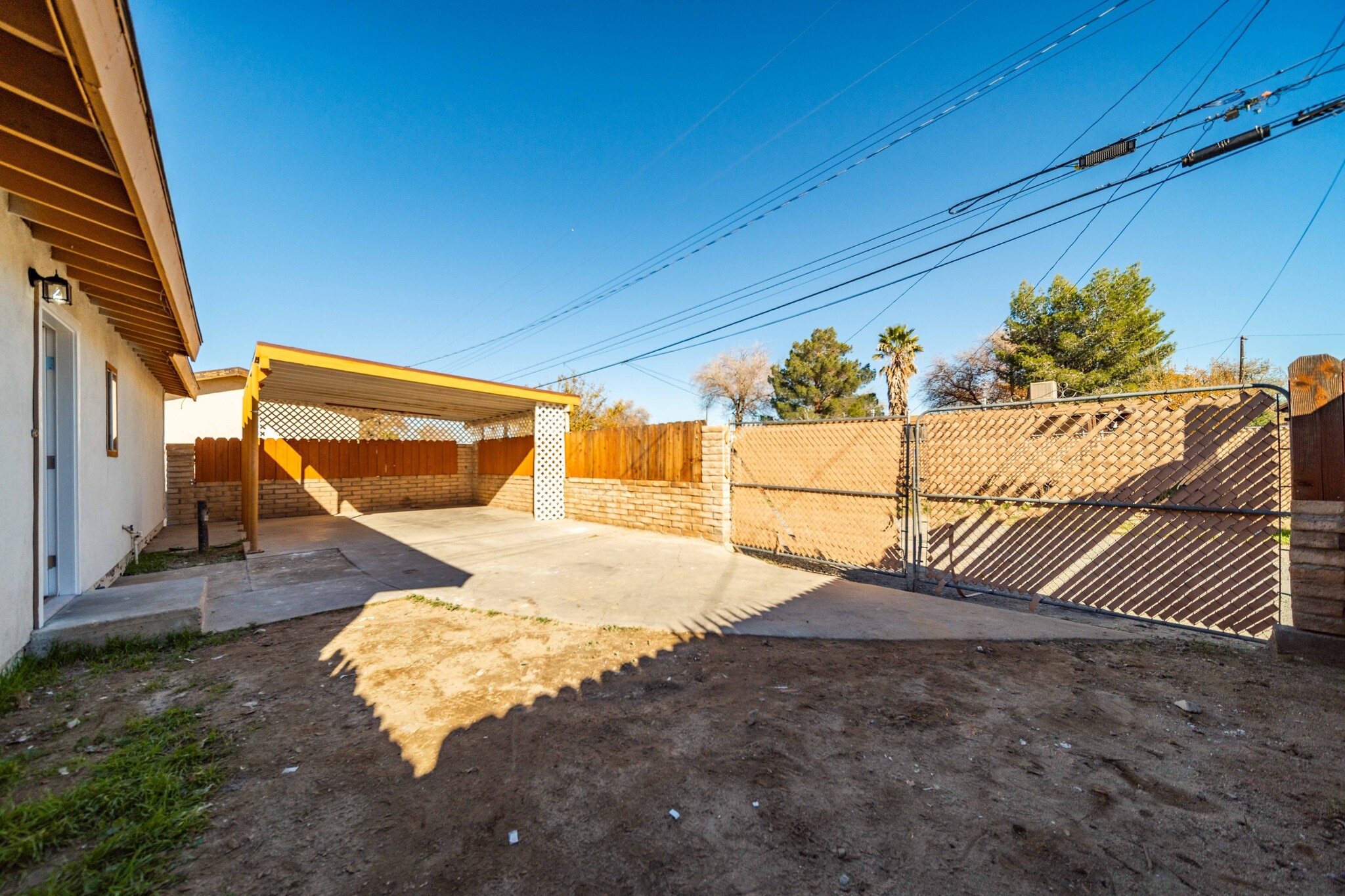 Building Photo - 45426 10th St W