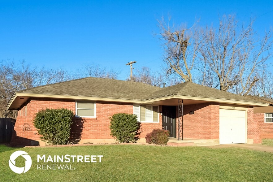 Building Photo - 309 S Dallas Ave