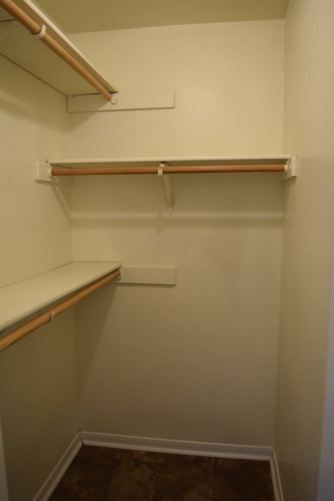 Building Photo - 2608Lucille