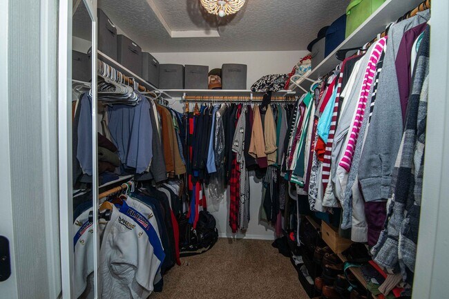 Building Photo - Beautiful Boise Home